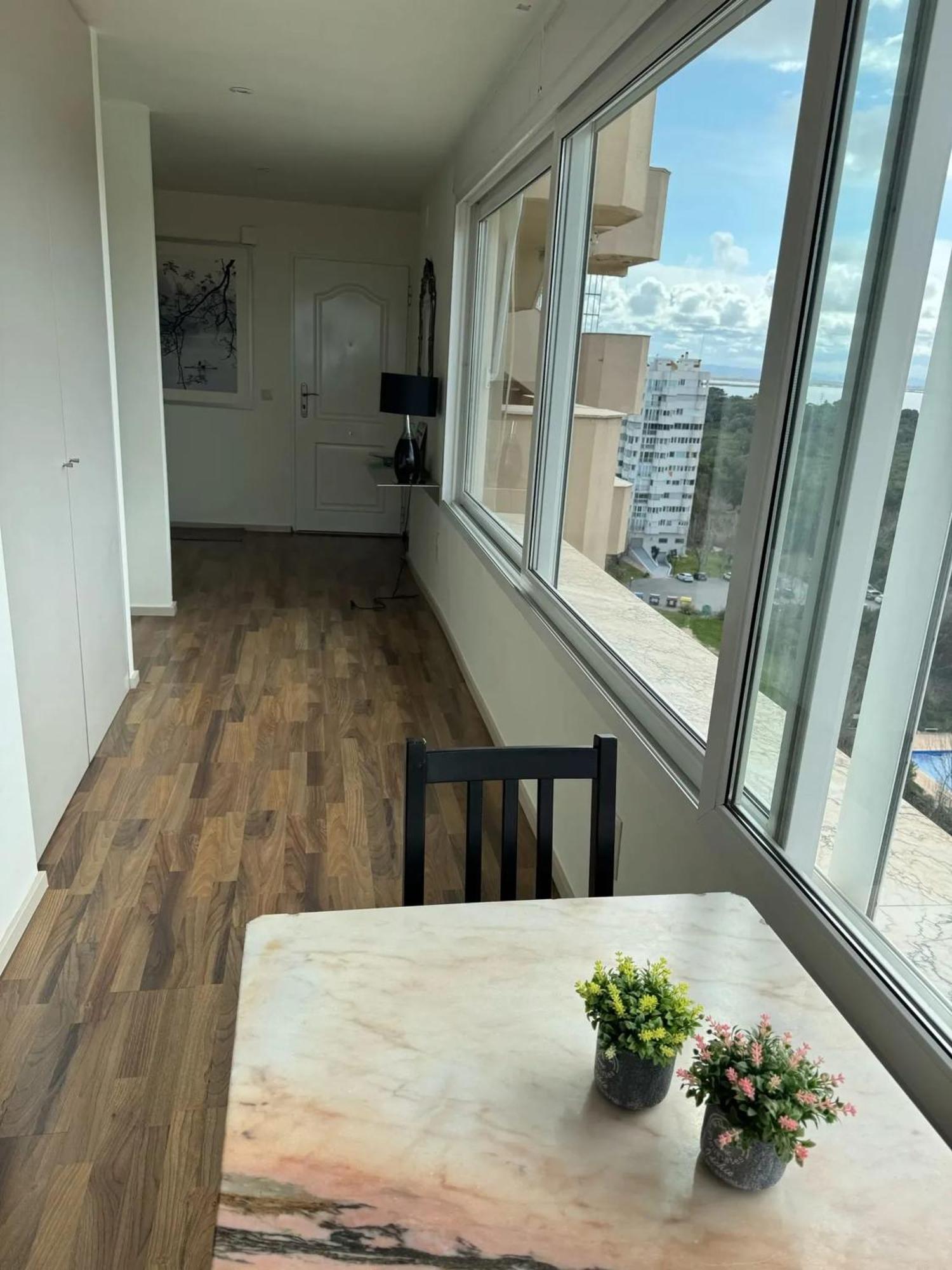 Spacious Apartment In Valencia With Sea View - 160 Sqm Exterior foto